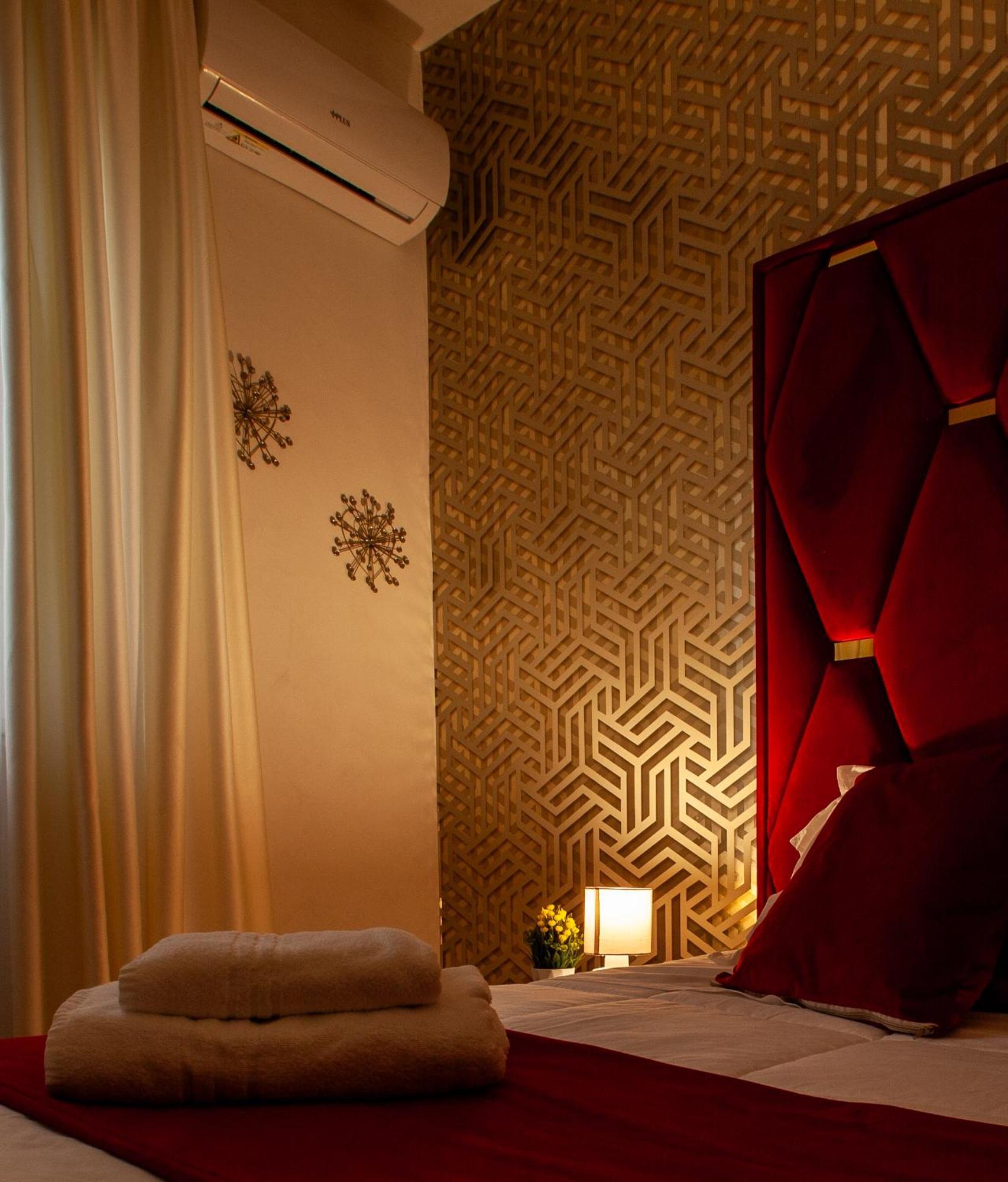 Easy Boarding Otel Napoli Dış mekan fotoğraf